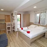 Seaside Hrka - With Terrace And Sea View 3