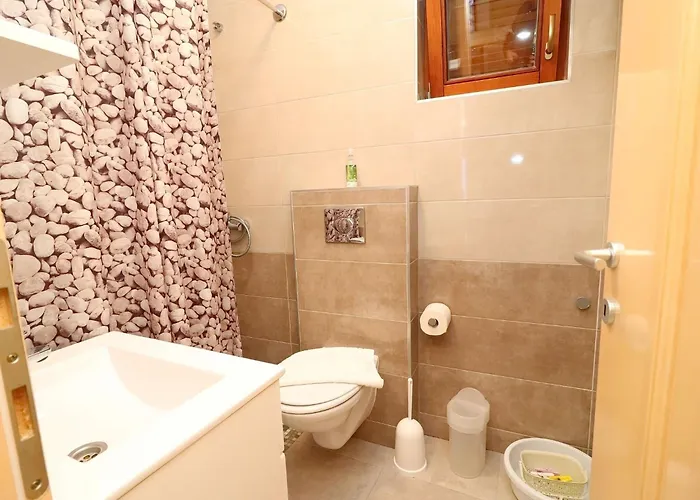 Seaside Hrka - With Terrace And Sea View 3 *