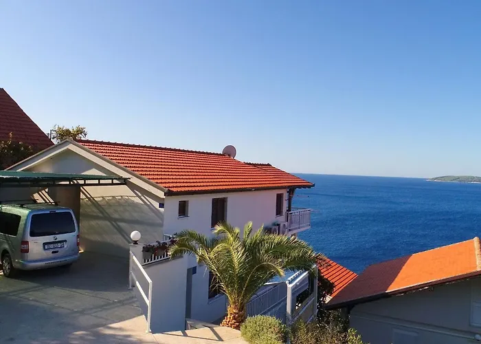 Seaside Hrka - With Terrace And Sea View 3 * Orebić